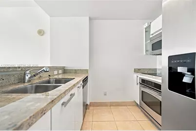 601 NE 36th St #2308, Miami, FL 33137 - Photo 21
