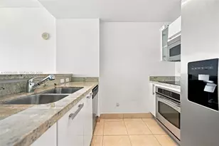 601 NE 36th St, Miami, FL 33137 - Photo 21
