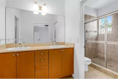 2516 SW 14th Ave #403, Fort Lauderdale, FL 33315 - Photo 31