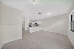 23450 SW 127th Pl, Homestead, FL 33032 - Photo 9