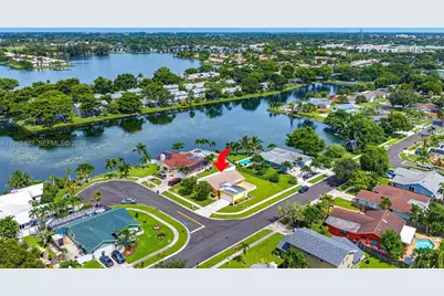 725 NW 49th Ave, Coconut Creek, FL 33063 - Photo 33