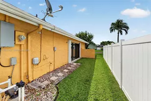 725 NW 49th Ave, Coconut Creek, FL 33063 - Photo 29