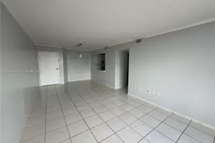 8231 NW 8th St, Miami, FL 33126 - Photo 7