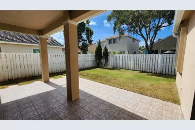 924 Falling Water Rd #924, Weston, FL 33326 - Photo 13
