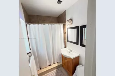 1529 Bayview Dr, Fort Lauderdale, FL 33304 - Photo 29