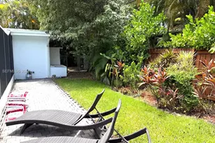 1529 Bayview Dr, Fort Lauderdale, FL 33304 - Photo 15
