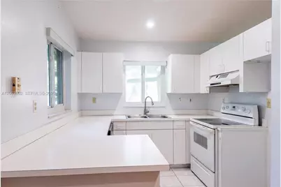 25039 SW 127th Pl, Homestead, FL 33032 - Photo 7