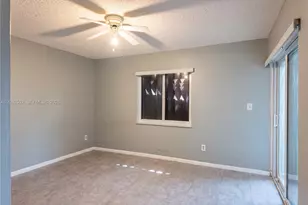 25039 SW 127th Pl, Homestead, FL 33032 - Photo 11