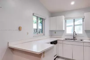 25039 SW 127th Pl, Homestead, FL 33032 - Photo 9