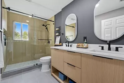 347 Fairmont Rd, Weston, FL 33326 - Photo 29