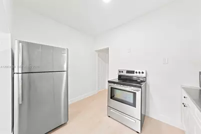 119 NE 56th St #3, Miami, FL 33137 - Photo 11
