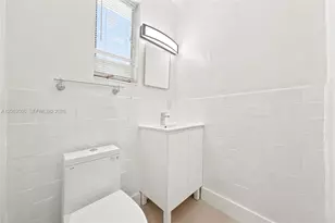 119 NE 56th St, Miami, FL 33137 - Photo 9