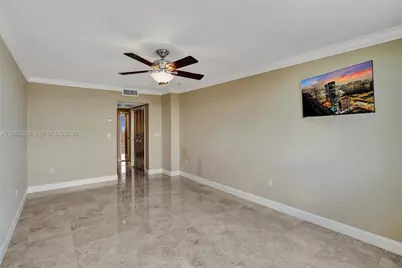 500 Bayview Dr #PH20, Sunny Isles Beach, FL 33160 - Photo 33
