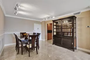 500 Bayview Dr, Sunny Isles Beach, FL 33160 - Photo 9