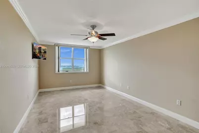 500 Bayview Dr #PH20, Sunny Isles Beach, FL 33160 - Photo 31