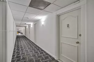 500 Bayview Dr, Sunny Isles Beach, FL 33160 - Photo 13