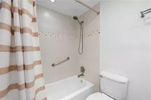 400 Diplomat Pkwy, Hallandale Beach, FL 33009 - Photo 7