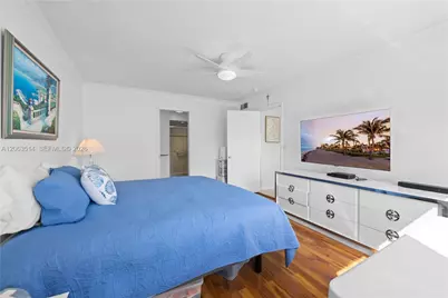 400 Diplomat Pkwy #704, Hallandale Beach, FL 33009 - Photo 17