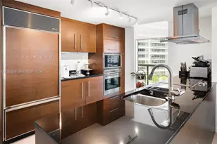 495 Brickell Ave, Miami, FL 33131 - Photo 7