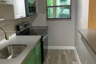 5839 SW 74th Terrace, South Miami, FL 33143 - Photo 9