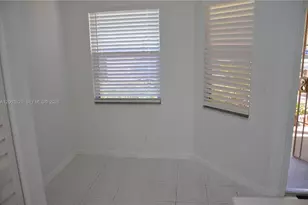 1351 SW 125th Ave, Pembroke Pines, FL 33027 - Photo 17