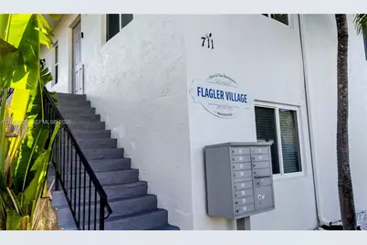 711 NE 2nd Ave #202, Fort Lauderdale, FL 33304 - Photo 25