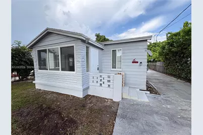 10417 NW 6th Ave #Front, Miami, FL 33150 - Photo 1