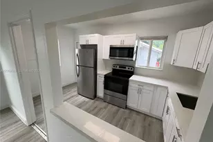 10417 NW 6th Ave, Miami, FL 33150 - Photo 3
