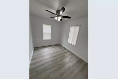 10417 NW 6th Ave #Front, Miami, FL 33150 - Photo 7