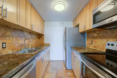 2350 NE 135th St #1503, North Miami, FL 33181 - Photo 3