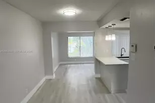 6990 NW 17th St, Margate, FL 33063 - Photo 5