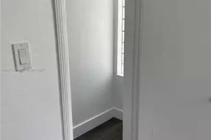 2352 SW 26th Ln, Miami, FL 33133 - Photo 9