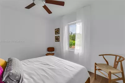 11201 NE 10th Ave #11203, Biscayne Park, FL 33161 - Photo 17