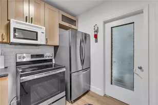 11201 NE 10th Ave, Biscayne Park, FL 33161 - Photo 11