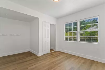 511 NE 110th Ter, Miami, FL 33161 - Photo 27