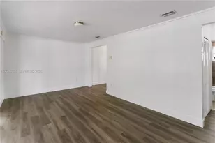 511 NE 110th Terrace, Miami, FL 33161 - Photo 11