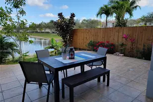 15375 SW 9th Way, Miami, FL 33194 - Photo 11