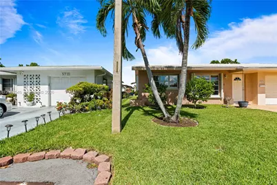 5713 NW 68th Ter, Tamarac, FL 33321 - Photo 3
