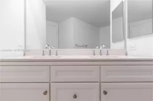 17100 N Bay Rd, Sunny Isles Beach, FL 33160 - Photo 13