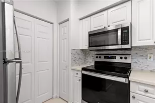 17100 N Bay Rd, Sunny Isles Beach, FL 33160 - Photo 27