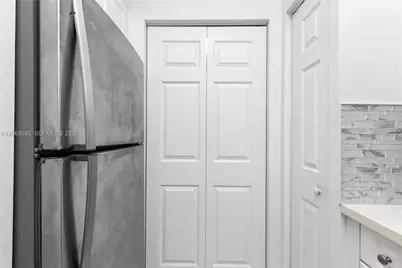 17100 N Bay Rd #1712, Sunny Isles Beach, FL 33160 - Photo 31