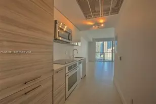 1300 Brickell Bay Dr, Miami, FL 33131 - Photo 1