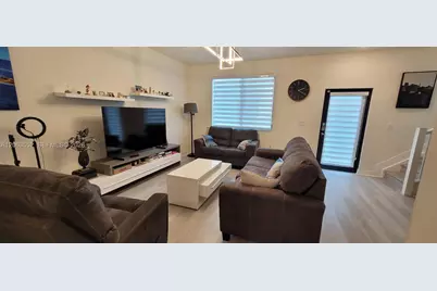4682 NW 83rd Ave, Doral, FL 33166 - Photo 3