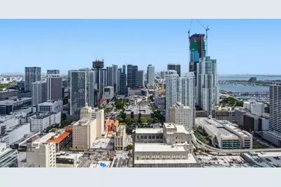 151 SE 1st St #1910, Miami, FL 33131 - Photo 35