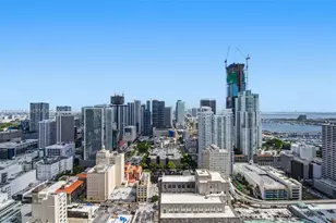 151 SE 1st St, Miami, FL 33131 - Photo 35
