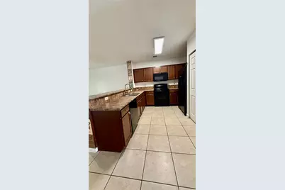 1018 Foster Rd, Hallandale Beach, FL 33009 - Photo 9