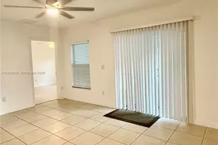 1018 Foster Rd, Hallandale Beach, FL 33009 - Photo 11