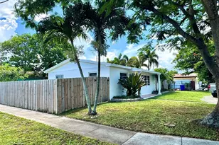 341 N 66th Ave, Hollywood, FL 33024 - Photo 3