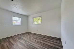 341 N 66th Ave, Hollywood, FL 33024 - Photo 17