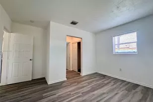 341 N 66th Ave, Hollywood, FL 33024 - Photo 13